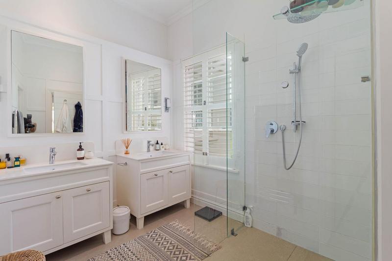 To Let 4 Bedroom Property for Rent in Steenberg Estate Western Cape